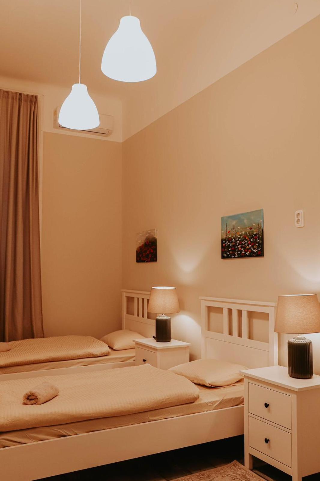 Rooms For Rent In Centre Budapeşte Dış mekan fotoğraf